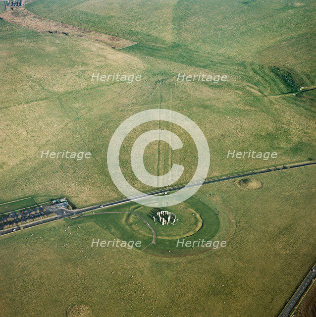 Stonehenge and The Avenue, Wiltshire. Artist: Historic England Staff Photographer.