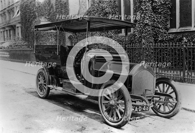 1909 Nagant - Hobson. Creator: Unknown.
