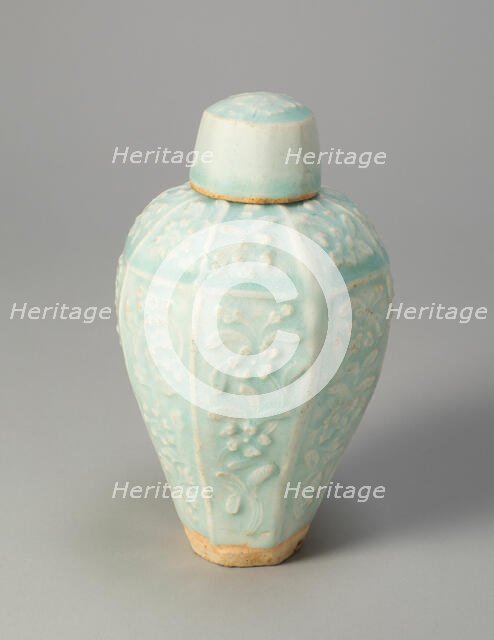 Covered Vase with Floral Scrolls, Song dynasty (960-1279). Creator: Unknown.