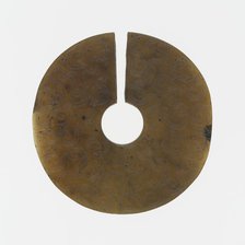 Slit Disc (jue), Eastern Zhou period, 7th century B.C. Creator: Unknown.