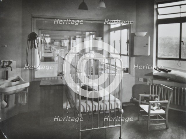 Children's isolation wards, Brook General Hospital, London, 1948.  Artist: Unknown.