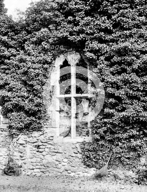 Window, Netley Abbey, Hampshire, 1890. Artist: Henry Taunt.