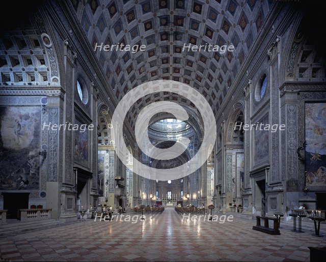 Mantua, Church of S. Andrea, project by Leon Battista Alberti, 1470, interior view.