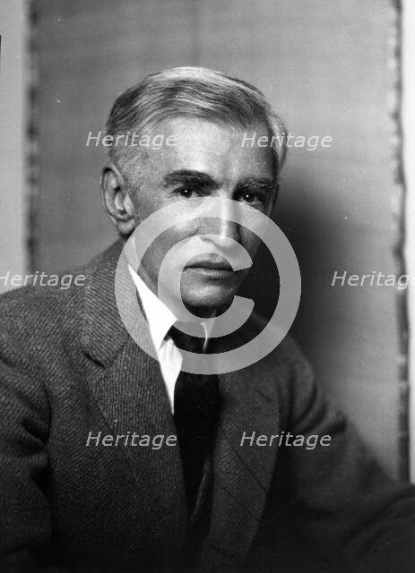 Mr. David Mannes, portrait photograph, 1925 Dec. 16. Creator: Arnold Genthe.