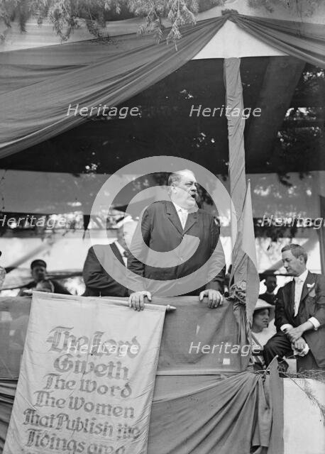 Woman Suffrage - March To Senate, 1913. Creator: Harris & Ewing.