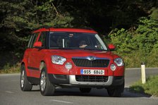 Skoda Yeti 2009. Artist: Simon Clay.