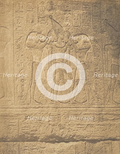 Sculptures extérieures du Santuaire de granit du palais de Karnac (Sacre de Philippe-Ar..., 1849-50. Creator: Maxime du Camp.