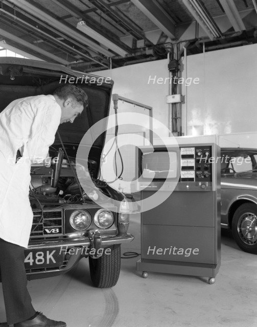 Laycock Auto Analyser 600 being used on an early 1970's Rover V8, 1972. Artist: Michael Walters