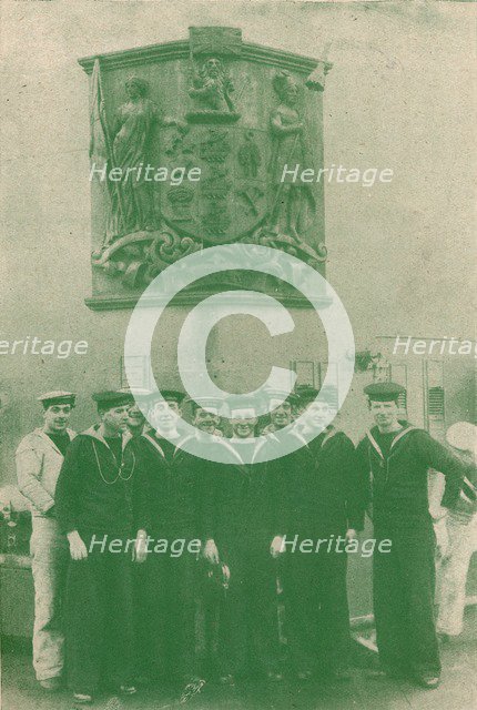 HMS 'New Zealand', c1918 (1919). Artist: Unknown.