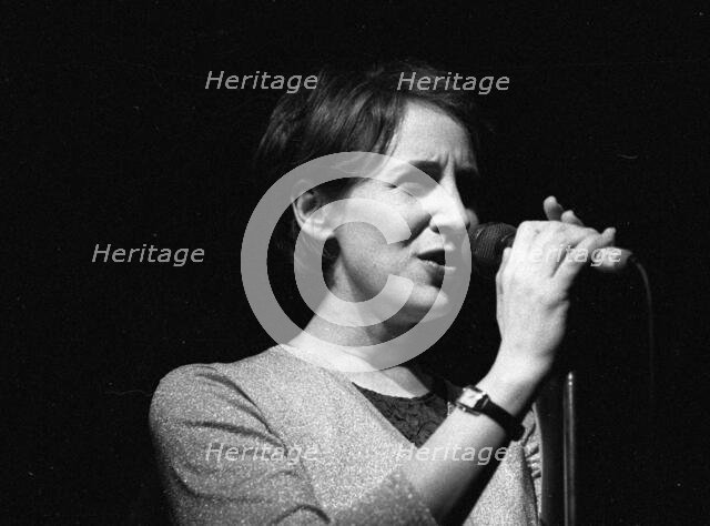 Stacey Kent, Ronnie Scott’s, Soho, London, 1 Feb 2000. Creator: Brian O'Connor.