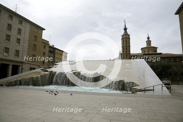 Fountain of the Hispanidad (Fuente de la Hispanidad), Zaragoza, Spain, 2007. Artist: Samuel Magal