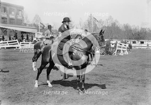 Horse Shows - Mrs. O'Donnell, Mounted, 1914. Creator: Harris & Ewing.