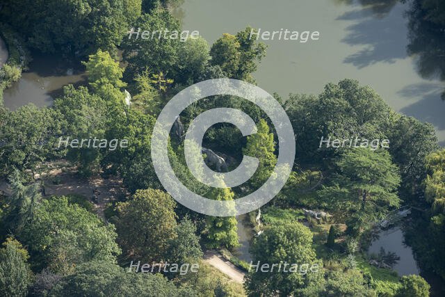 Prehistoric animal sculptures, Crystal Palace Park, Penge, London, 2021. Creator: Damian Grady.