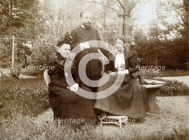 Frederick Belding Power, Frau (Louise) Flückiger and Marie Flückiger, 1897. Creator: Unknown.