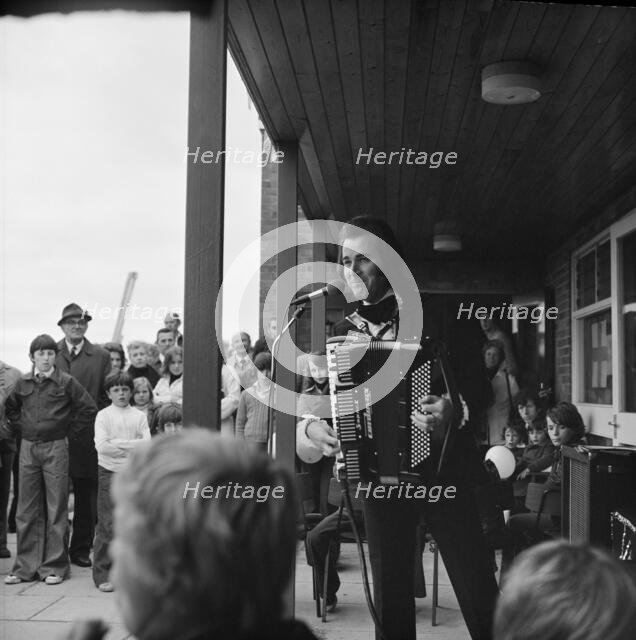 Laing Sports Ground, Rowley Lane, Elstree, Barnet, London, 18/06/1977. Creator: John Laing plc.