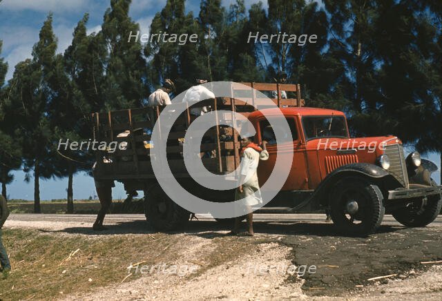 Southern U.S., Mississippi?, ca. 1940. Creator: Marion Post Wolcott.
