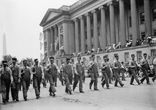 Preparedness Parade - Workmen, 1916. Creator: Harris & Ewing.