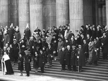 Royal family members and national leaders on the steps of St Paul's Cathedral, 30th January 1965. Artist: Unknown