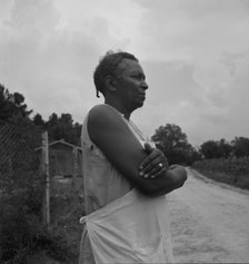 Daughter of Negro tenant farmer, Granville County, North Carolina, 1939. Creator: Dorothea Lange.