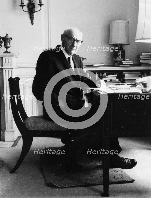 Isaac Bashevis Singer (1904-1991), Polish-born American writer,1968. Artist: Unknown
