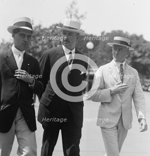 Hale Holden, Center, with Newspapermen, 1917. Creator: Harris & Ewing.