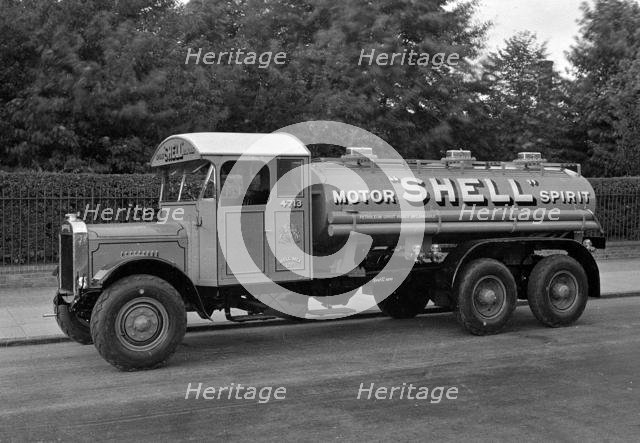 1929 Thornycroft Shell petrol tanker. Creator: Unknown.