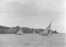 Group of 6 Metre yachts racing upwind, 1921.  Creator: Kirk & Sons of Cowes.