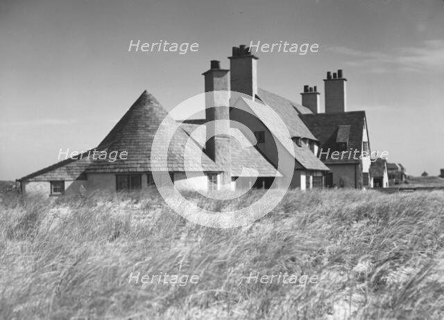 Residence of Ellery James, between 1911 and 1942. Creator: Arnold Genthe.