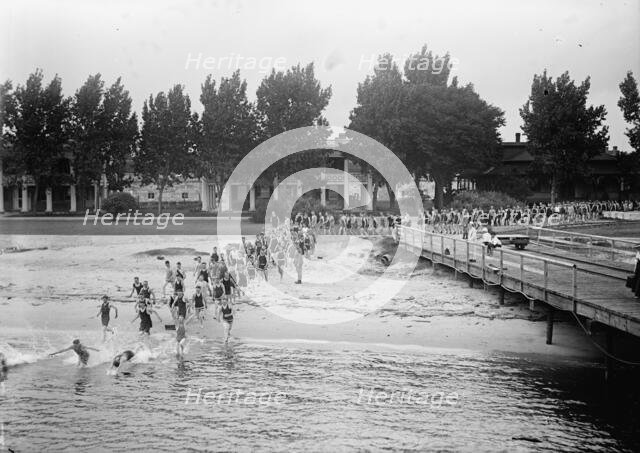 Military Training, 1917 or 1918. Creator: Harris & Ewing.