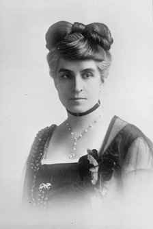 Mrs. John Winters Brannan, Suffragist, 1917. Creator: Unknown.