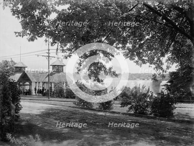 Falls fr[om] Inspiration Point, between 1890 and 1899. Creator: Unknown.