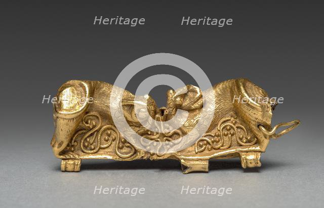 Repoussé Gold Clasp, 1200s. Creator: Unknown.