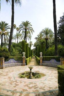 Gardens, the Alcazar, Seville, Andalusia, Spain, 2007.  Artist: Samuel Magal