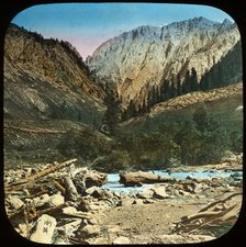 View between Sonamarg and Baltal, Kashmir, India, late 19th or early 20th century. Artist: Unknown