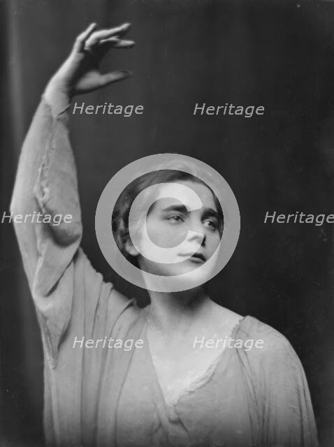 Isadora Duncan dancer, between 1915 and 1923. Creator: Arnold Genthe.