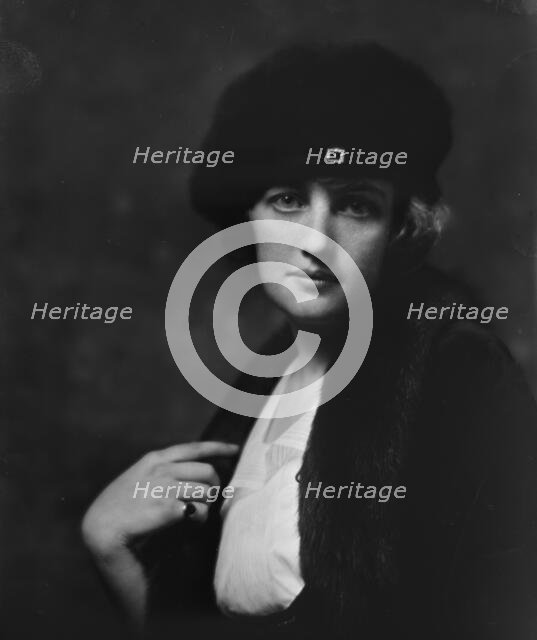 Mrs. J. Schoonmaker, portrait photograph, 1919 Oct. 16. Creator: Arnold Genthe.