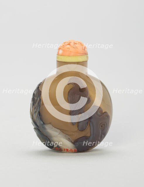 Snuff Bottle with Two Egrets Among Lotuses, Qing dynasty (1644-1911), 1800-1900. Creator: Unknown.