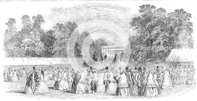 Horticultural Fete at Cheltenham - the Lawn, 1850. Creator: Unknown.