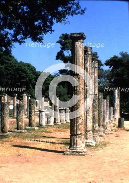 View of the Doric columns of Olympia.