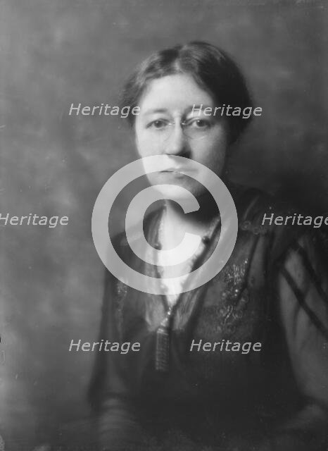 Miss Gertrude Lane, portrait photograph, 1918 Jan. Creator: Arnold Genthe.