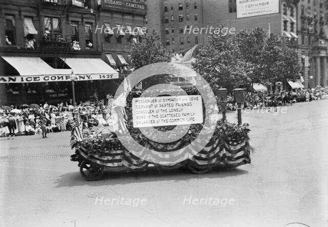 Fourth of July Parade - Float: Post Office, 1916. Creator: Harris & Ewing.