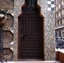 Detail of a door of the Vicens House, designed by Antoni Gaudí i Cornet (1852-1926).