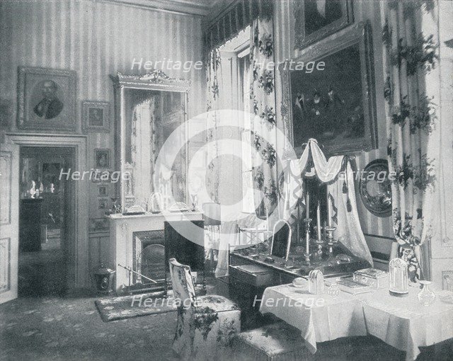 'The Queen's Dressing Room at Windsor Castle', c1899, (1901). Artist: HN King.
