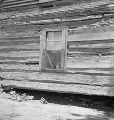 Log house of rural non-farm family, Orange County, North Carolina, 1939. Creator: Dorothea Lange.