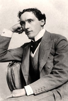 Harry Brodribb Irving (1870-1913), English actor, early 20th century.Artist: Langfier Photo