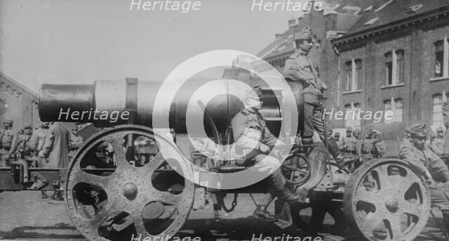 Austrian siege gun in Belg. [i.e., Belgium], between c1914 and c1915. Creator: Bain News Service.