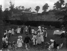 Children's party in the grounds of the Herston residence, Coralyn (Clyde Road), 1907. Creator: Robert Augustus Henry L'Estrange.