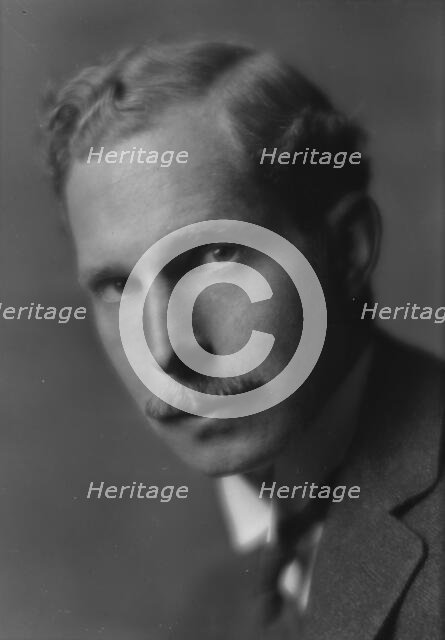 Cushing, Charles Phelps, Mr., portrait photograph, 1914. Creator: Arnold Genthe.