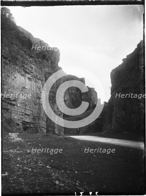 Cheddar Gorge, Cliff Road, Cheddar, Sedgemoor, Somerset, 1907. Creator: Katherine Jean Macfee.
