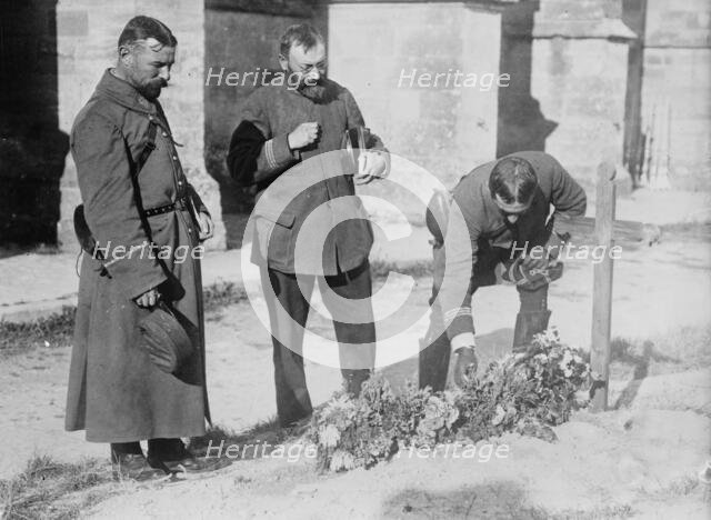 French Officers at graves of comrades, 1914. Creator: Bain News Service.